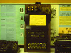 4922.jpg (2946056 bytes)