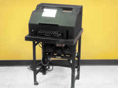 4958.jpg (2228946 bytes)