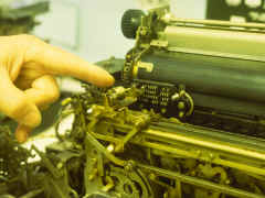 5042.jpg (2730650 bytes)